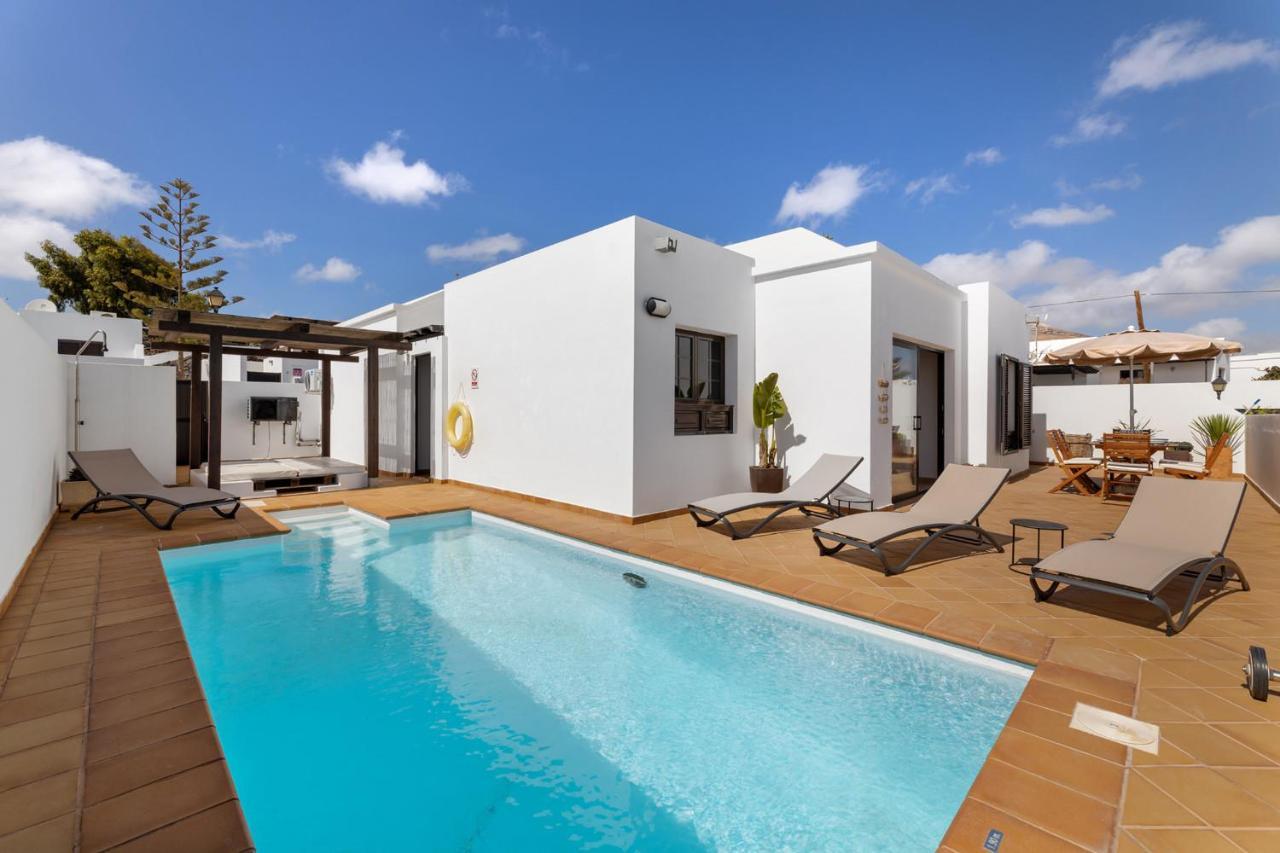 Villa 5 - Vipvipvillas Tias Bagian luar foto